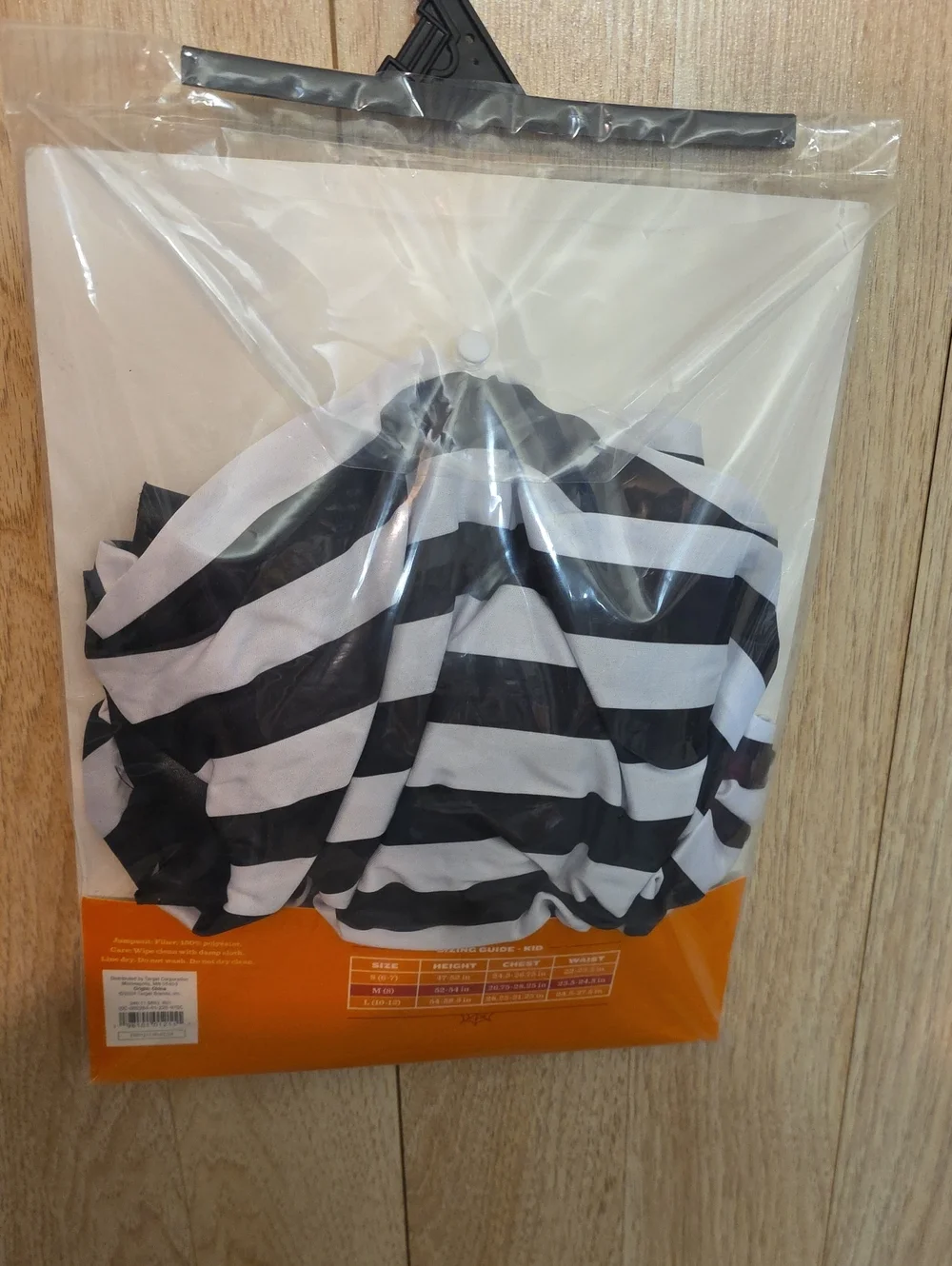 KIDS BEETLEJUICE JUMPSUIT COSTUME SIZE M3DIUM